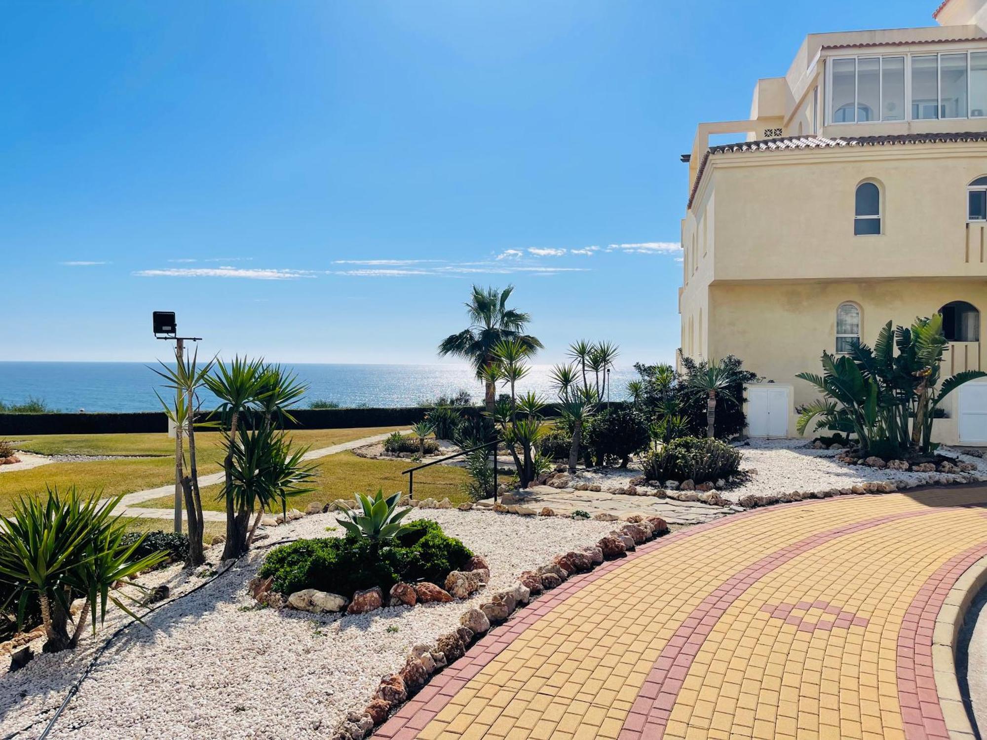La Cala Gorgeous 2 Bedroom Apartment With Stunning Gardens, Pools And Sea Views El Faro Екстер'єр фото