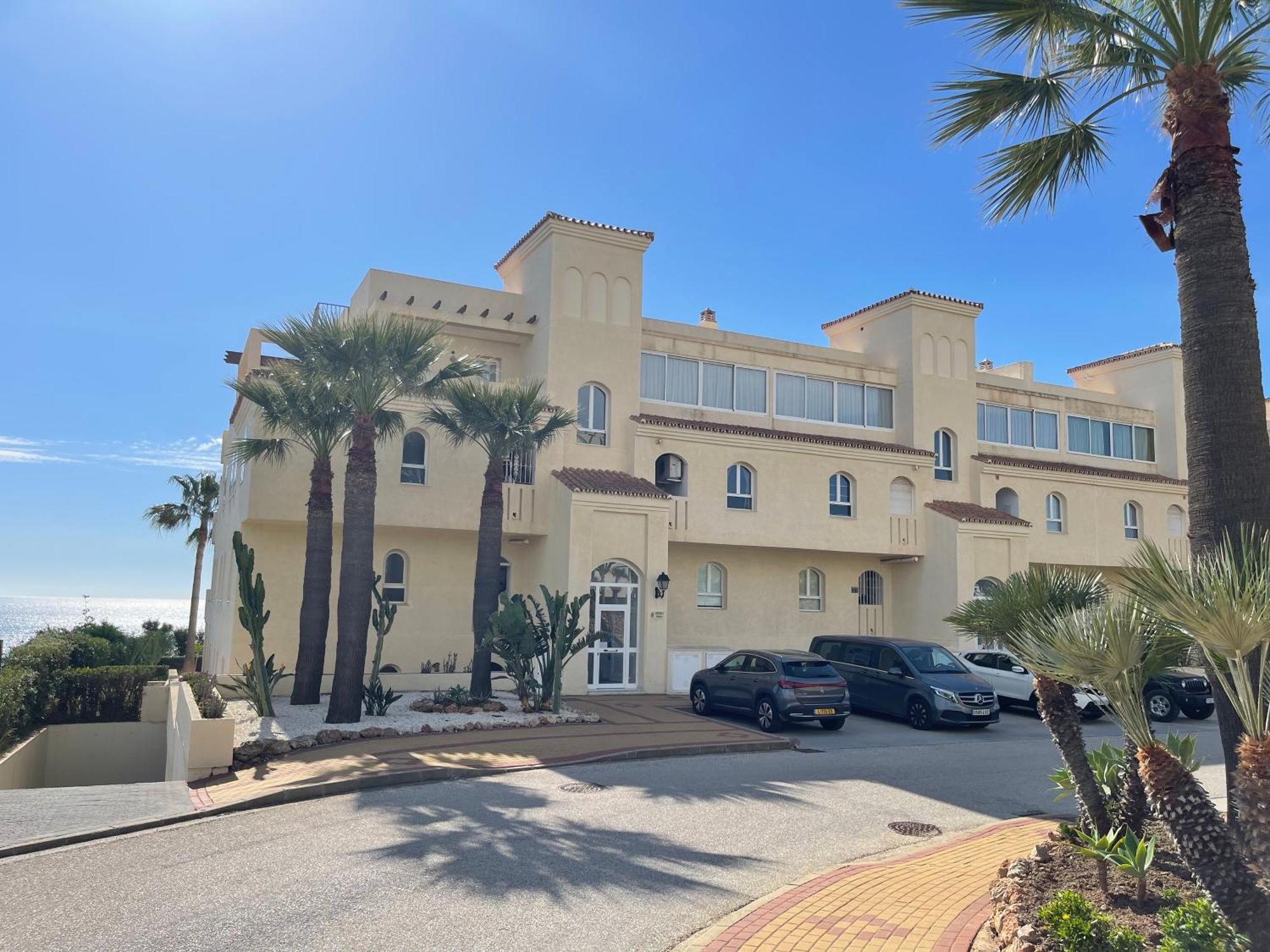 La Cala Gorgeous 2 Bedroom Apartment With Stunning Gardens, Pools And Sea Views El Faro Екстер'єр фото